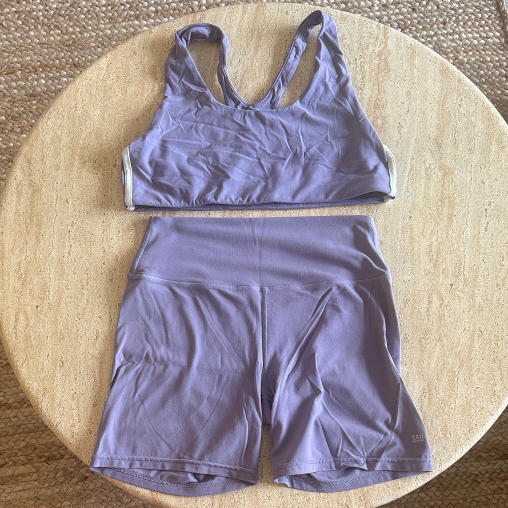 Splits 59 Sports Bra & Biker Shorts